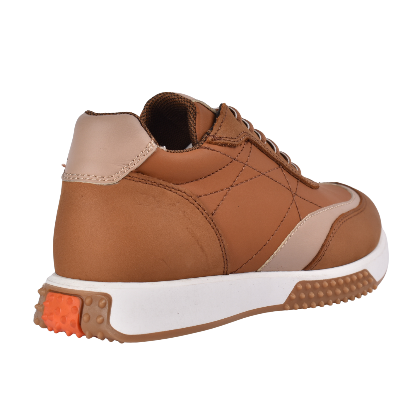 Light men's casual shoes