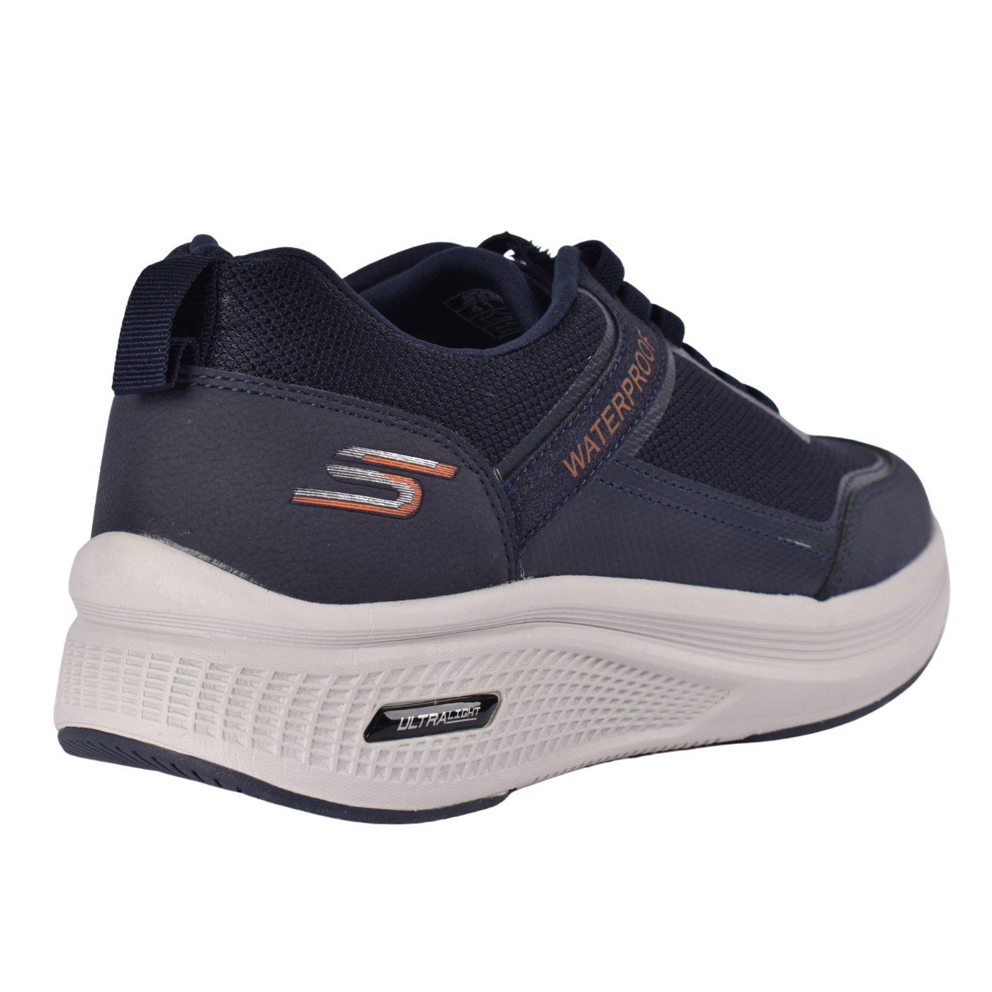 Men's sports shoes