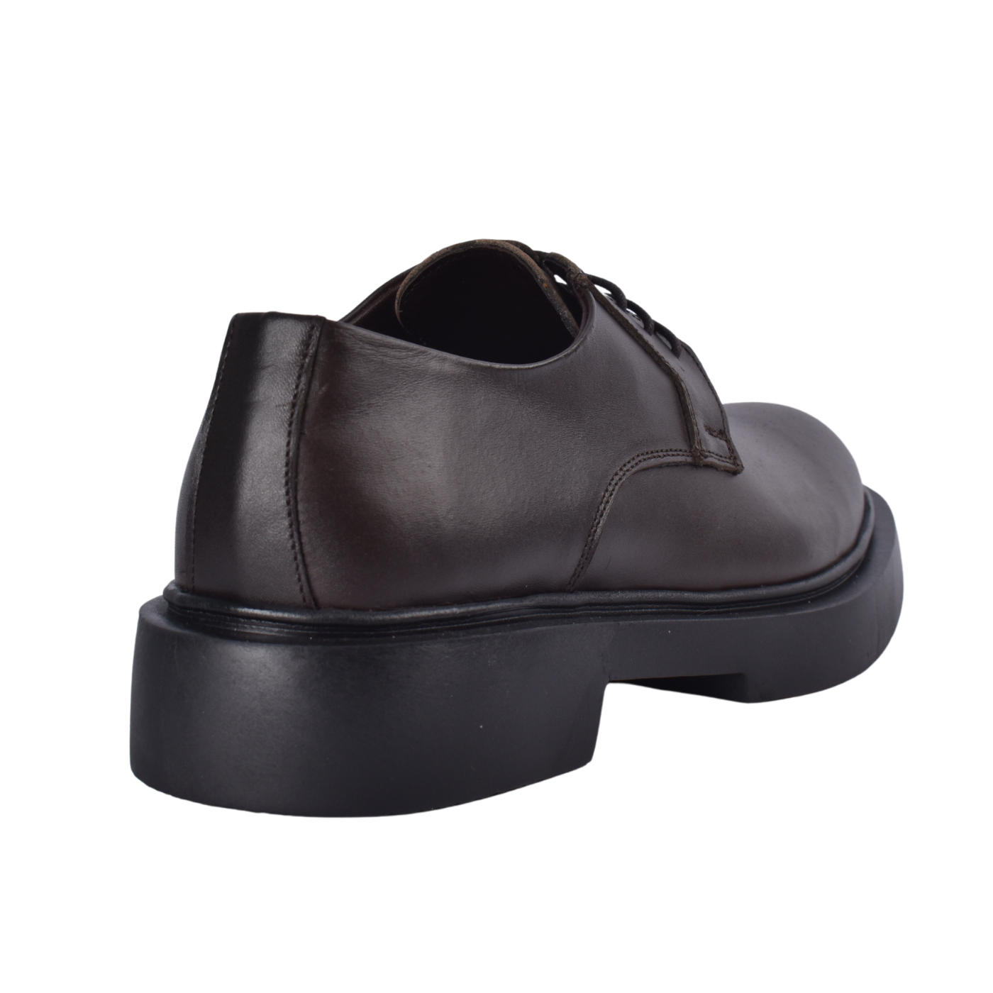 Modern men's classic shoes