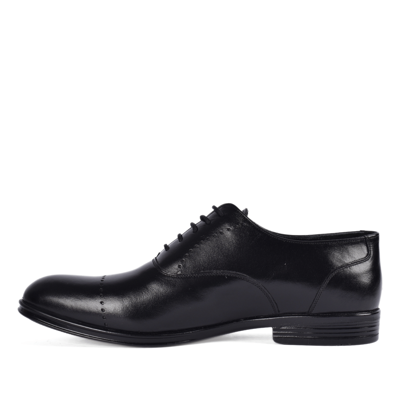 Classic Men Leather Shoes with Details